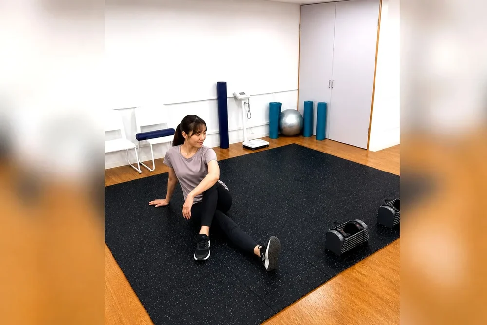 ロコモK.O24のストレッチエリアを利用する様子
